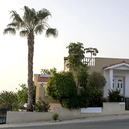 Lilia Villa Pafos